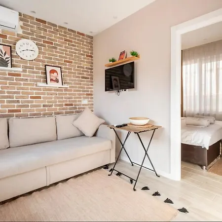 Evin Apartment